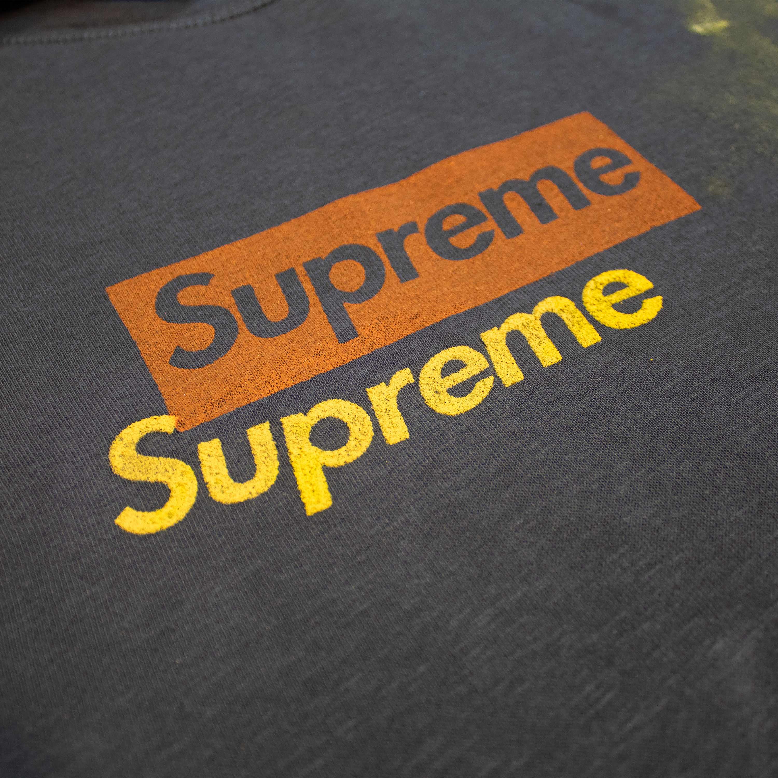 Surpeme 2001 Memorial 1/1